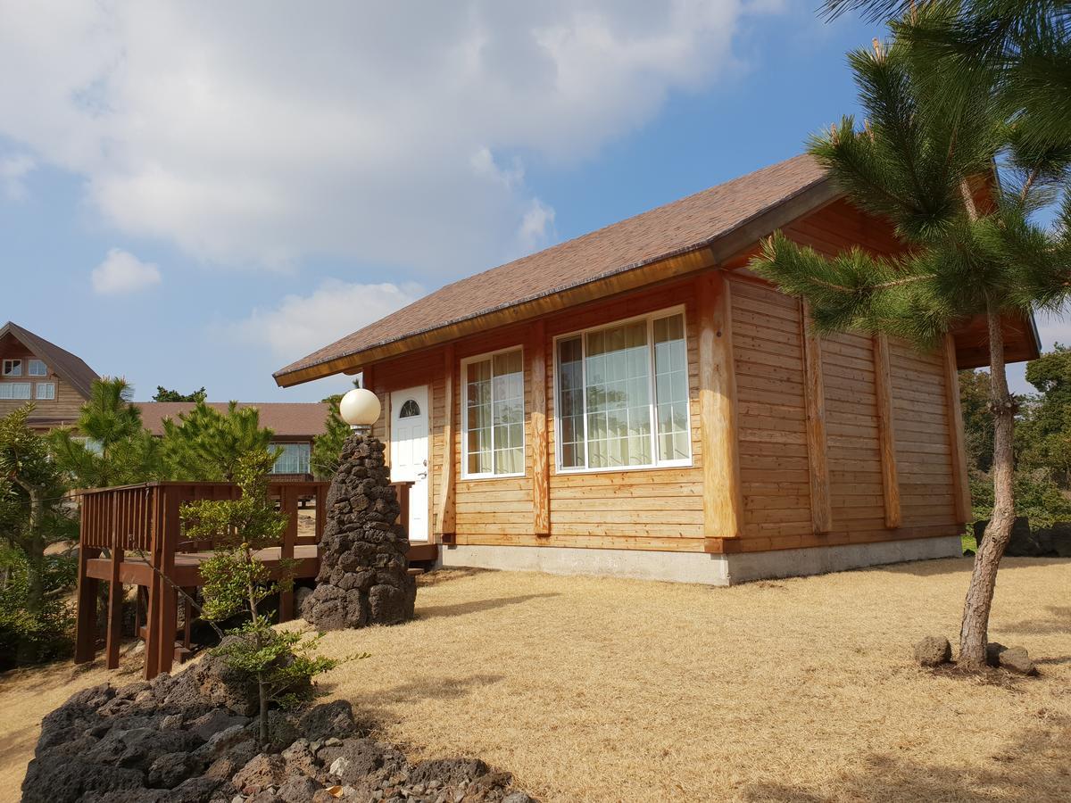 Jeju Bille Log Pension Szogüpho Kültér fotó